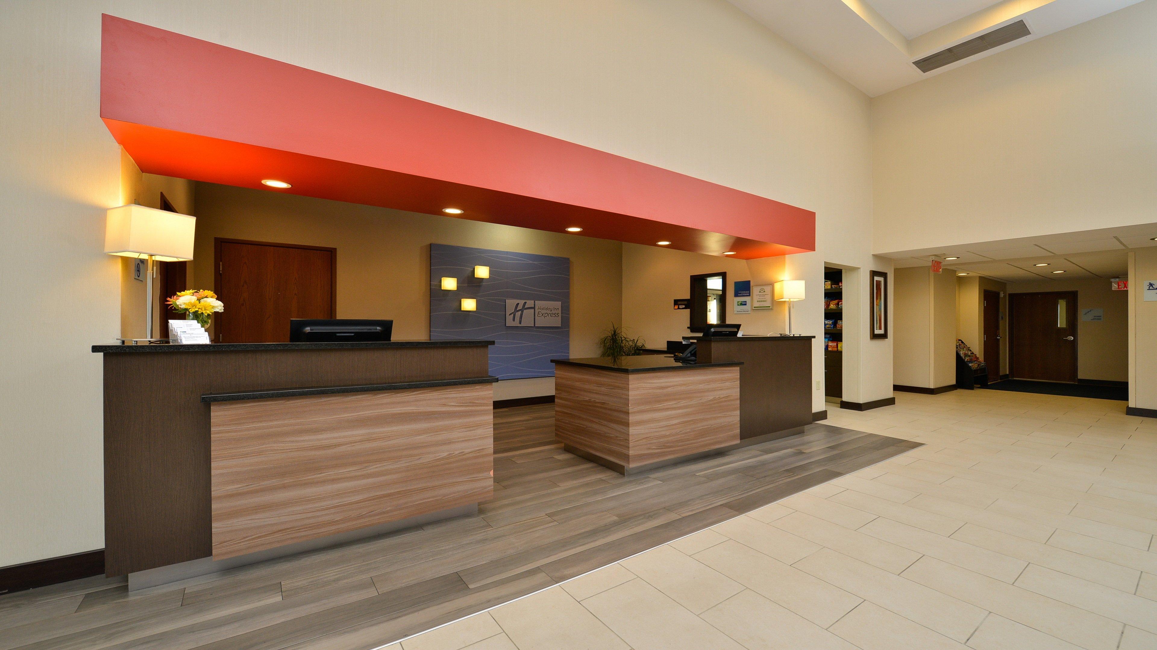 Holiday Inn Express Boston-Milford By Ihg Екстер'єр фото