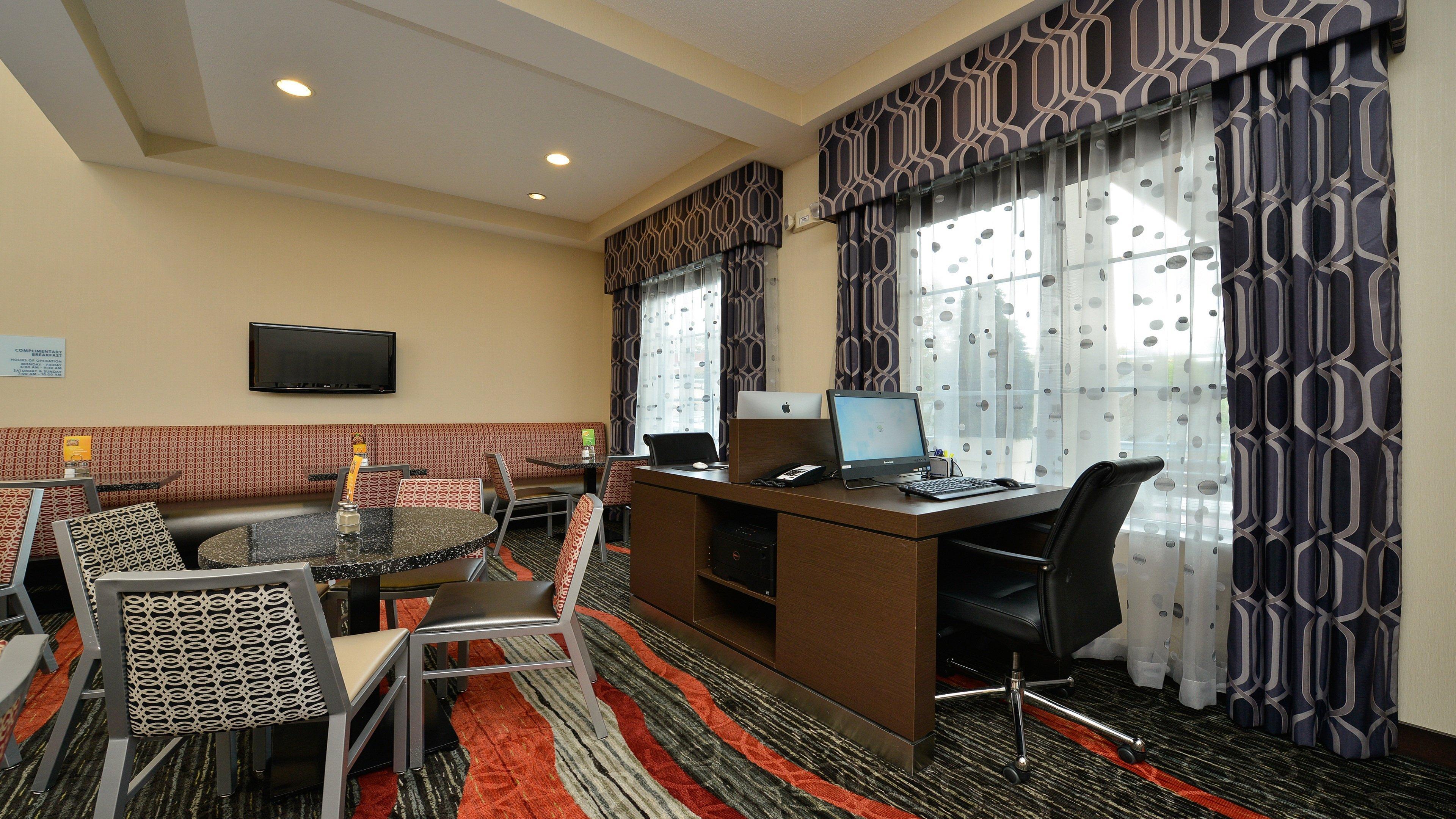 Holiday Inn Express Boston-Milford By Ihg Екстер'єр фото